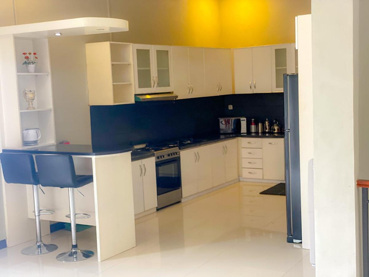 Villa Andalus 3 ปุนจัก ภายนอก รูปภาพ