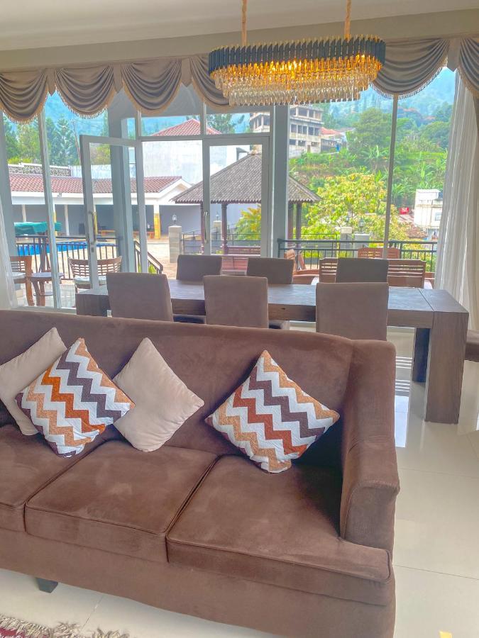 Villa Andalus 3 ปุนจัก ภายนอก รูปภาพ