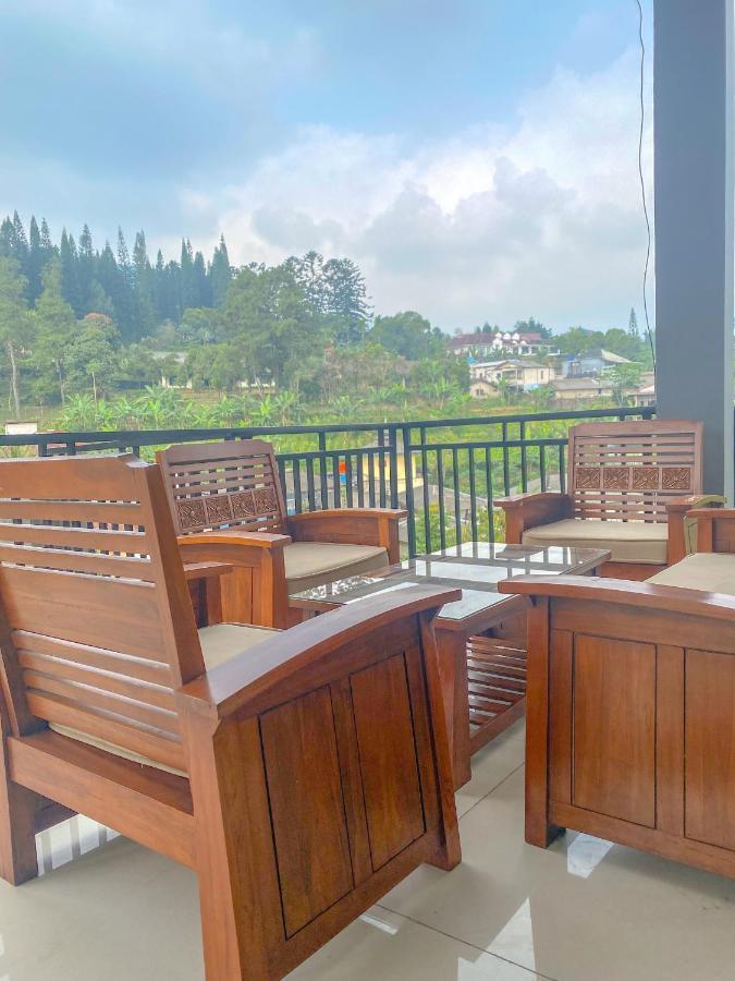 Villa Andalus 3 ปุนจัก ภายนอก รูปภาพ